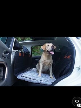 Gray Quilted Pet Car Seat Cover - Comfortable Dog Travel Mat
